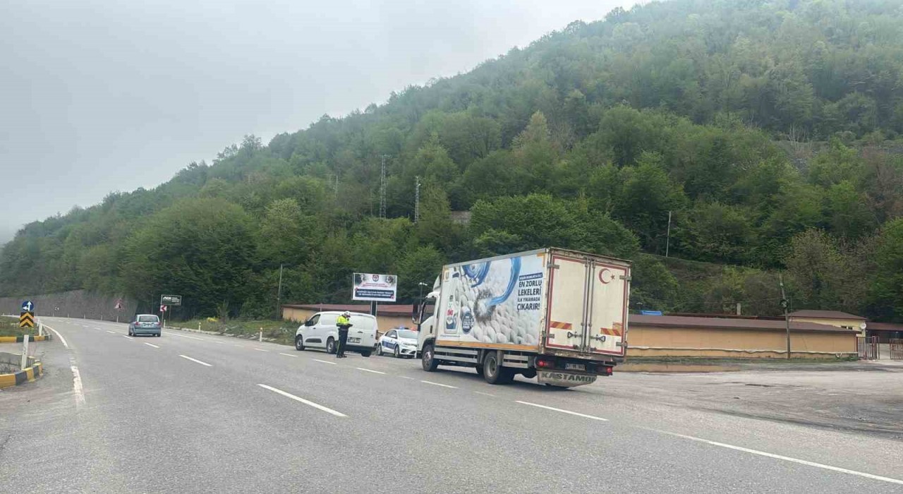Zonguldakta bayram dönüşü trafik denetimleri arttırıldı