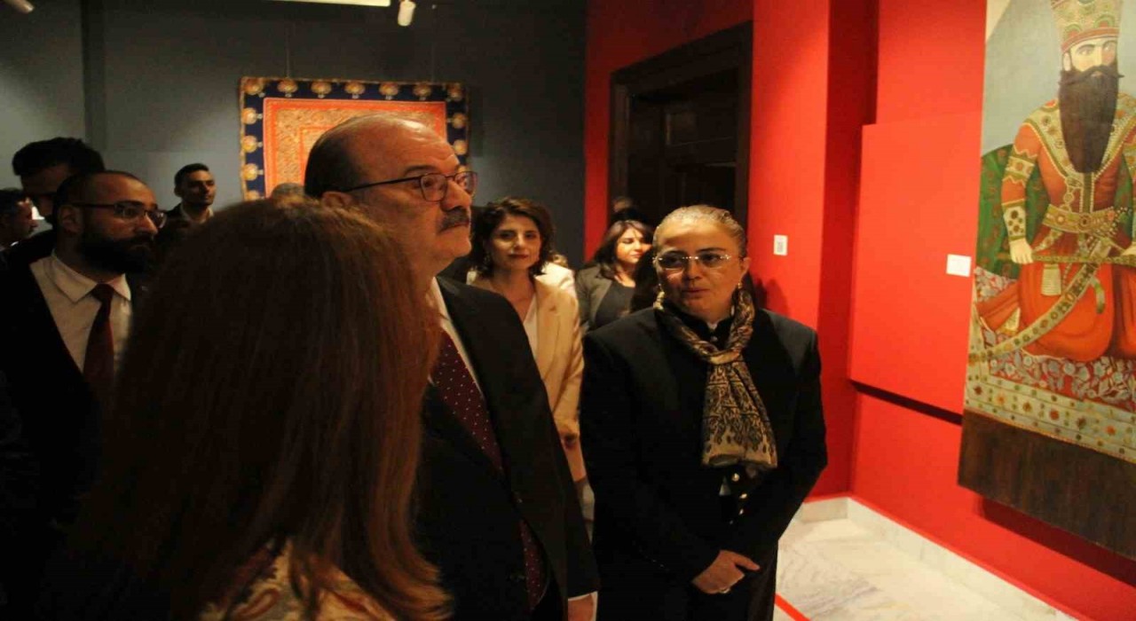 19. yüzyıl ressamlarından Azerbaycanlı İrevaninin eserleri Ankarada sergilendi