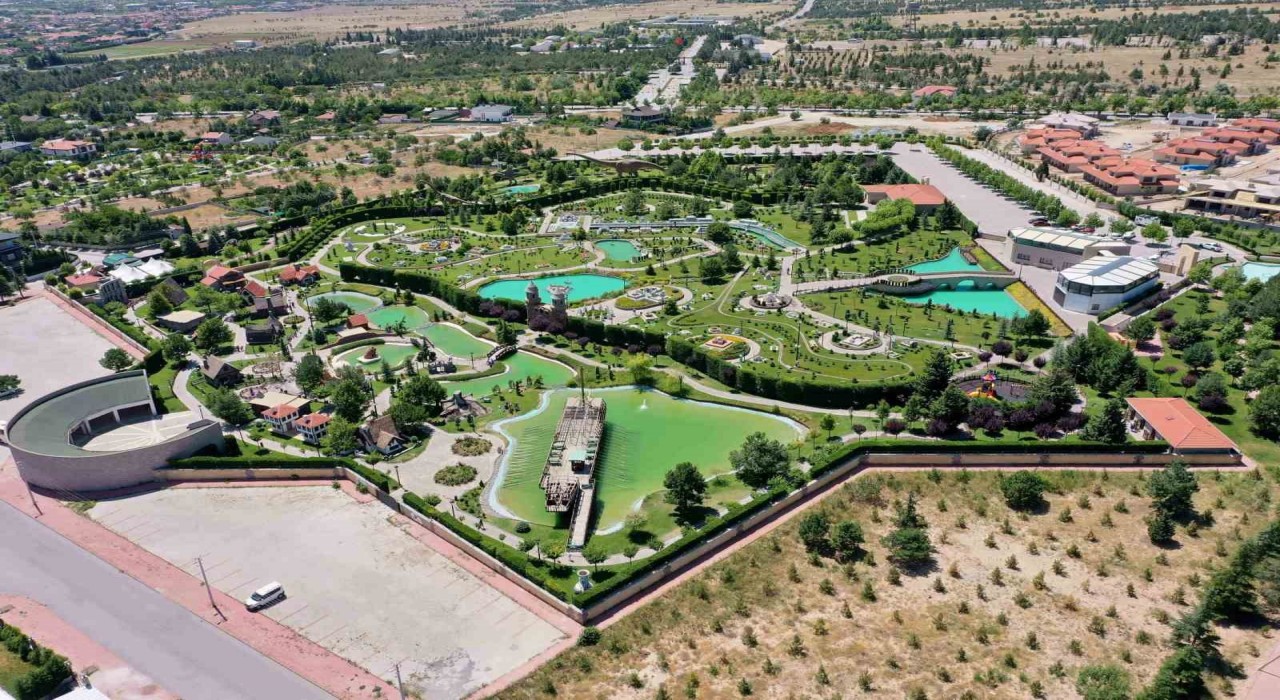 80 Binde Devr-i Alem Parkında online bilet dönemi başladı