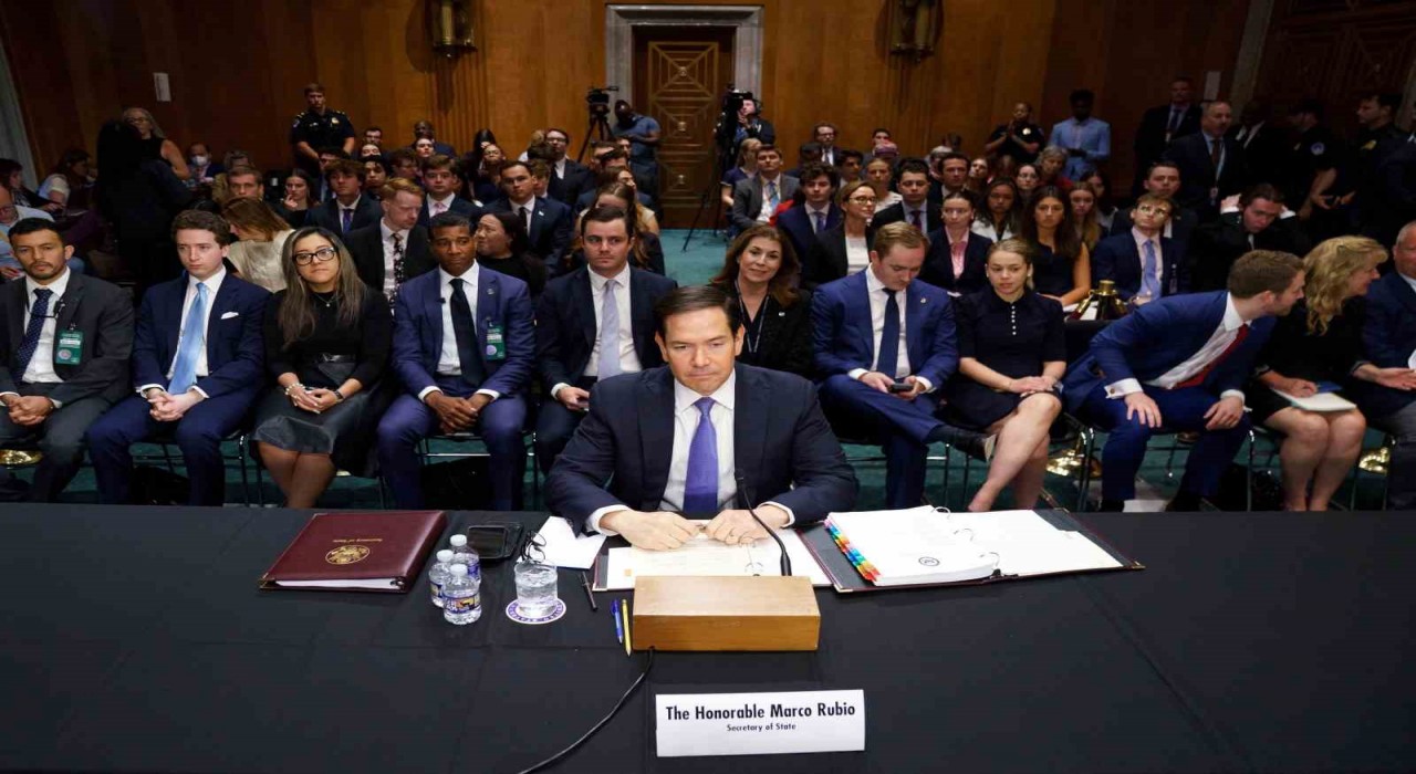 ABD Dışişleri Bakanı Rubiodan Suriye değerlendirmesi: Potansiyel bir çöküşün ve devasa boyutlarda bir iç savaşın eşiğinde