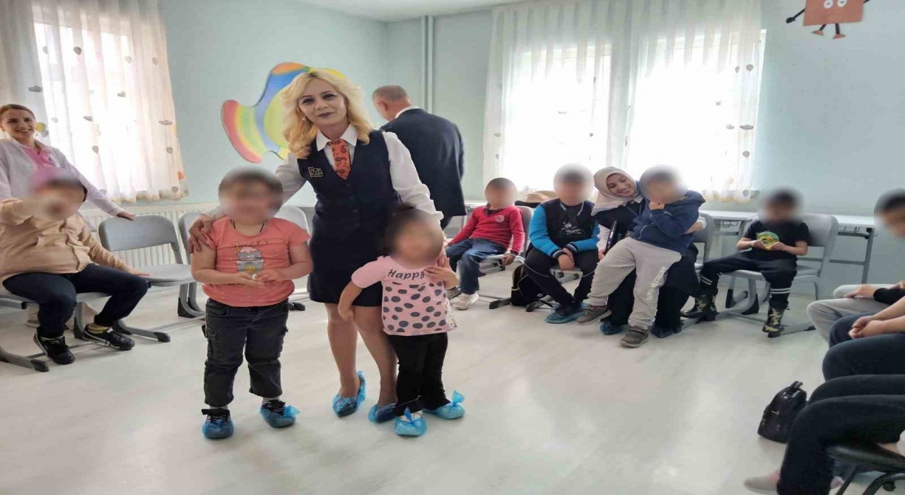 Açık Kapı Şube Müdürlüğünden Özel Eğitim ve Rehabilitasyon Merkezlerine ziyaret