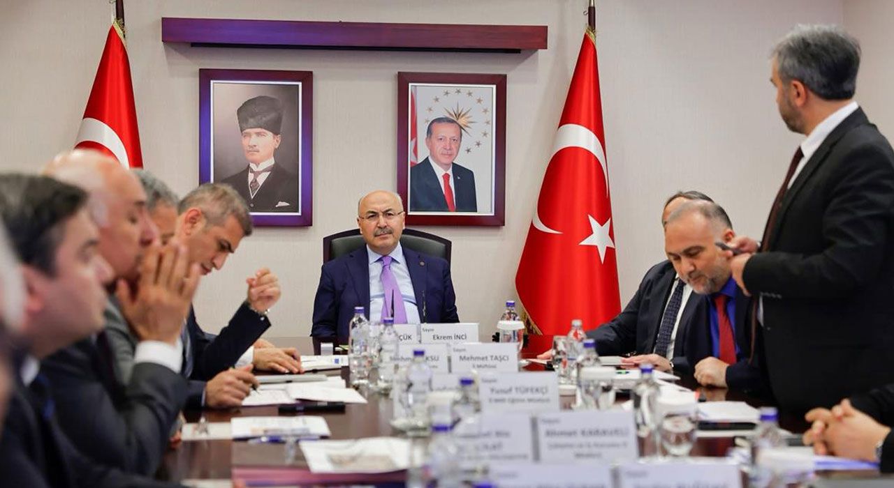 Adana Sosyal Dönüşüm Programı Toplantıları Vali Köşger Başkanlığında Gerçekleştirildi