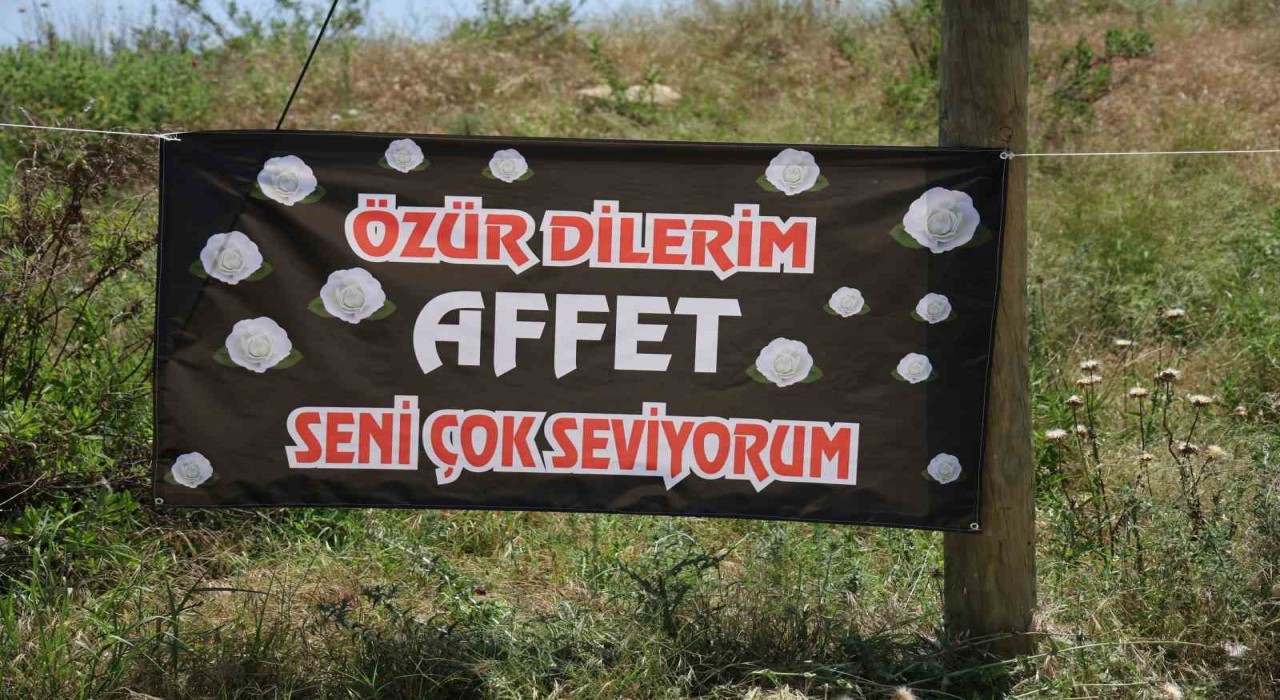 Adanada gizemli özür dilerim affet seni çok seviyorum ilanı