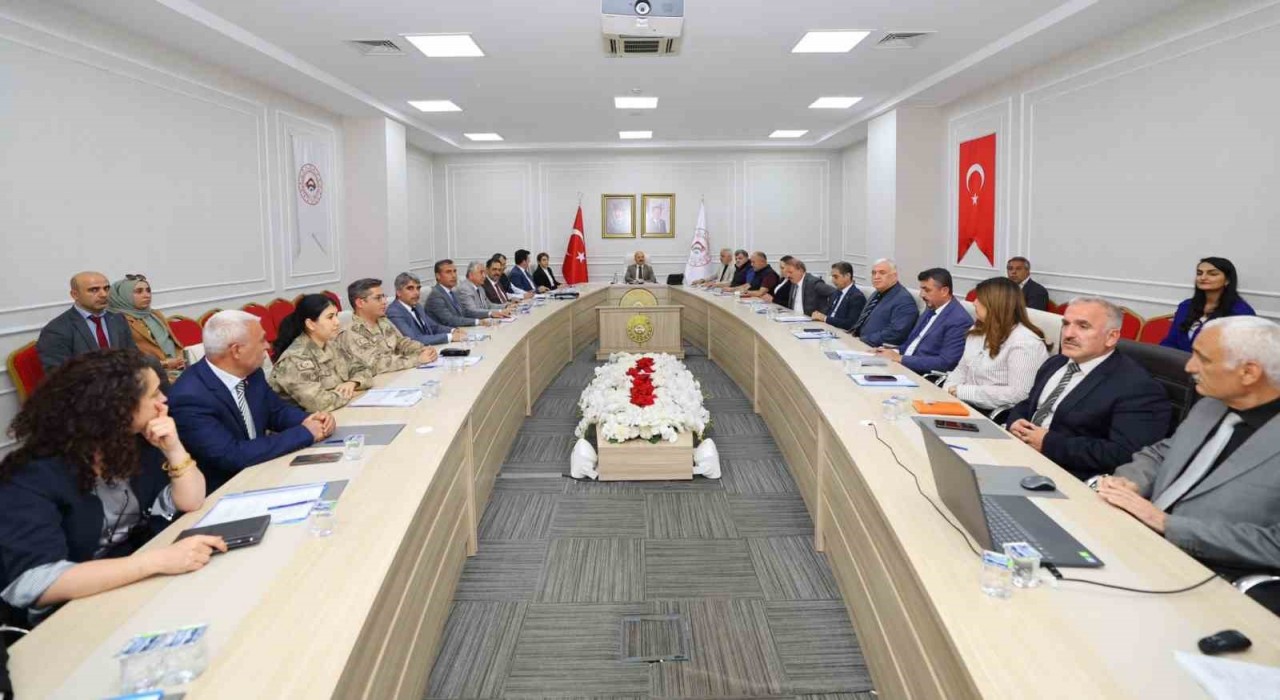 Adıyamanda şiddetle mücadele toplantısı yapıldı