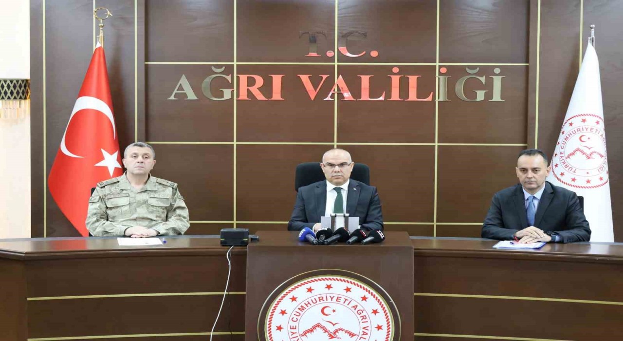 Ağrıda Asayiş ve Güvenlik Bilgilendirme Toplantısı gerçekleştirildi