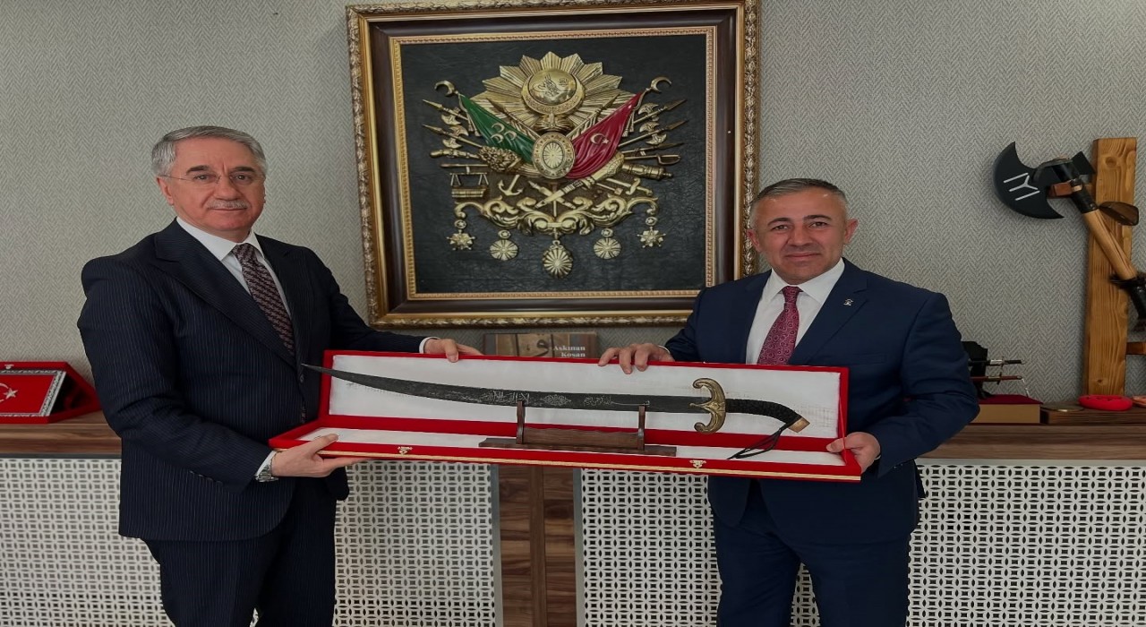 AK Parti Bilecikte yerel yönetimler gündemi ele alındı