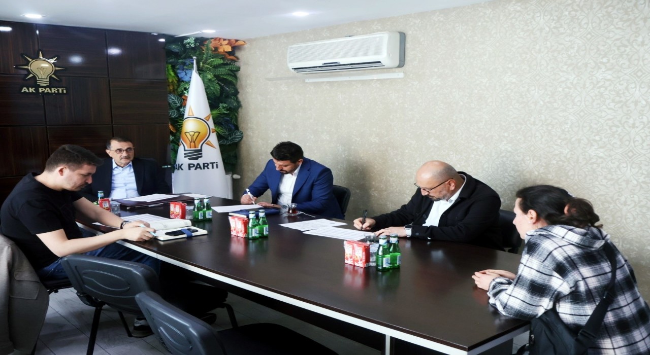 AK Parti Eskişehirde Halk Günü buluşmaları başladı