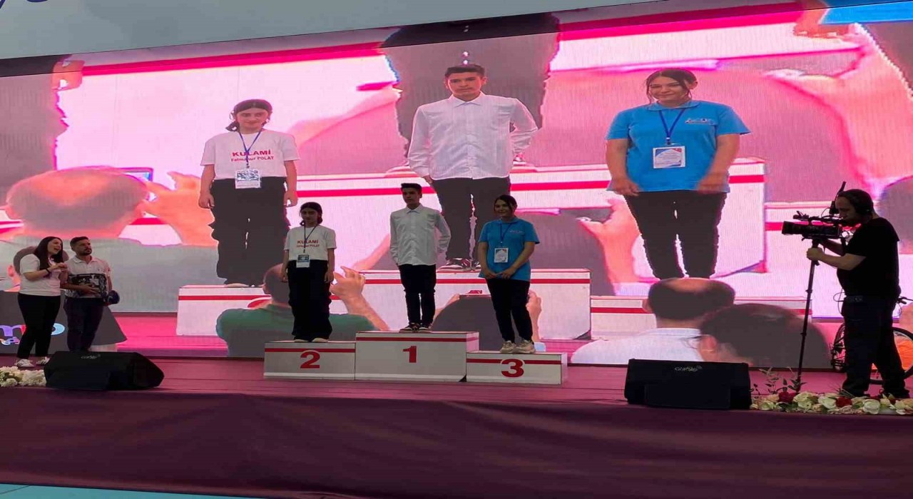 Akıl ve Zeka Oyunlarında Türkiye 2incisi Akyakadan