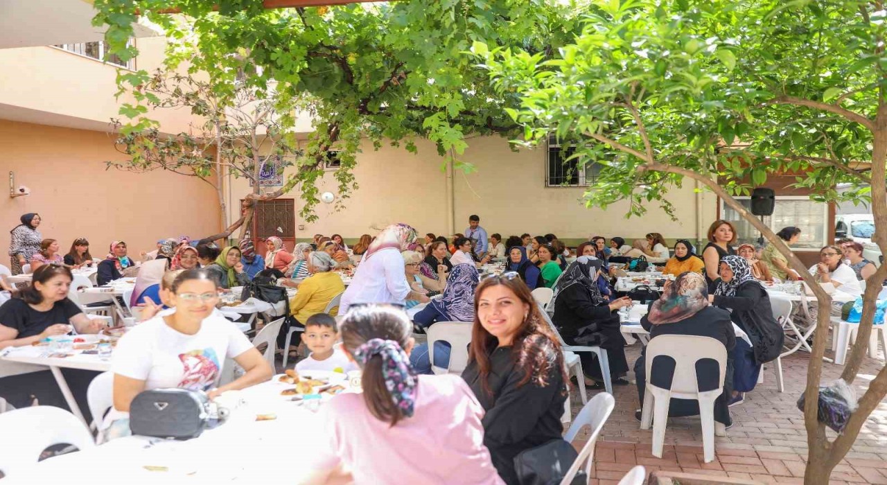 Alanyada kadın politikaları ve aile destek merkezi kadınların yanında