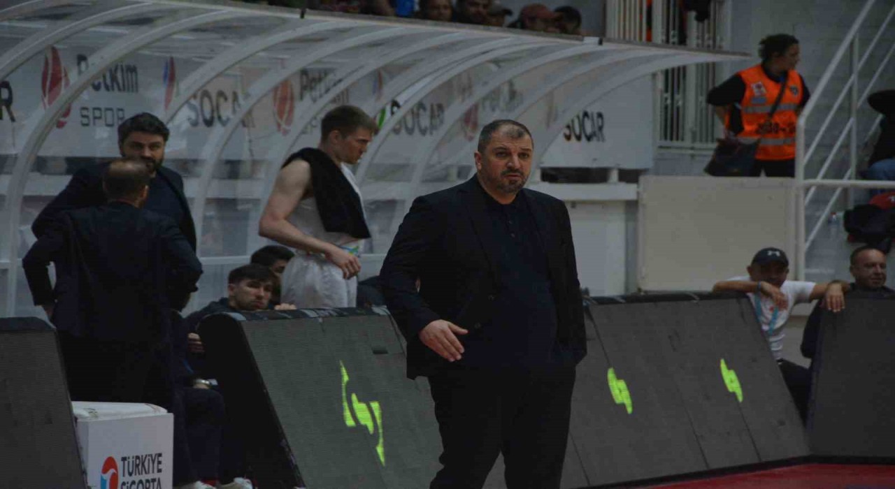 Aliağa Petkimsporda Burak Gören dönemi sona erdi