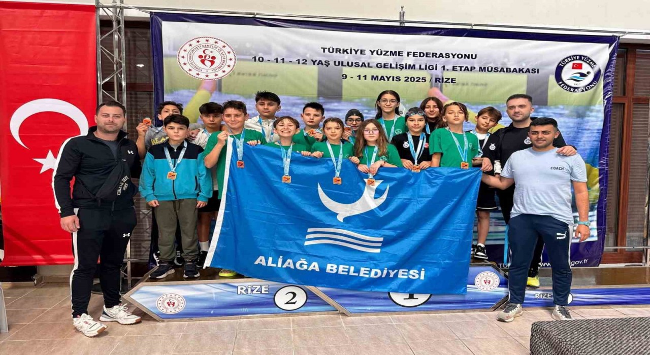 Aliağalı yüzücüler Rizeden 16 madalya ile döndü