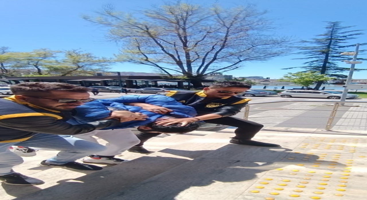 Alkollü araç kullanırken yakalanınca polis memurunu yaralayan şüpheliye adli kontrol