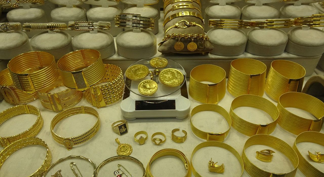 Altına Güven Sarsılmadı: 2025'te Rekor Seviyeler ve Yatırımcı İlgisi Zirvede