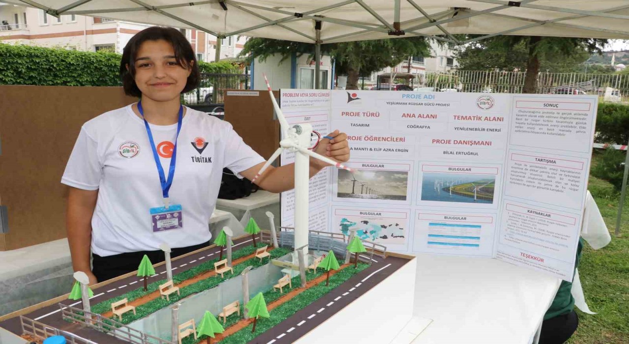 Amasyalı öğrenciler Yeşilırmak Nehrinin üstünde elektrik üretecek rüzgar türbini tasarladı