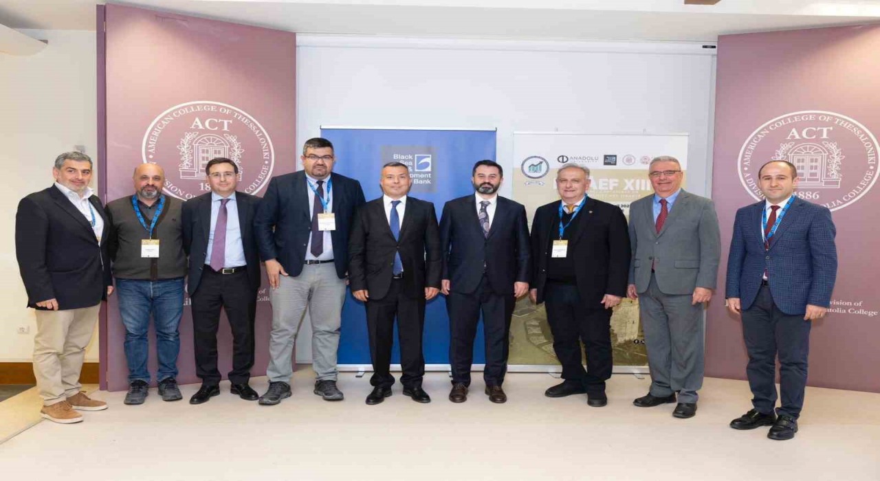 Anadolu Üniversitesi ortaklığı ile düzenlenen ICOAEF XIII Selanikte gerçekleştirildi