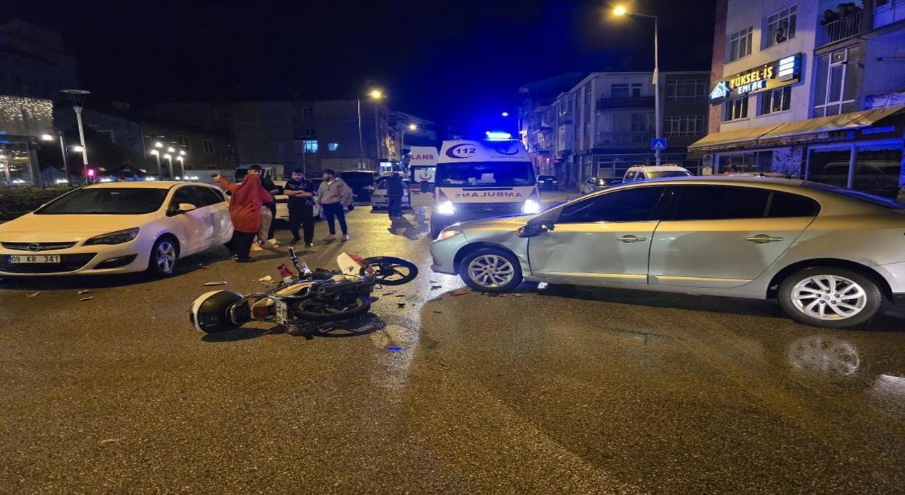 Ankarada motosikletle otomobil çarpıştı: 1 yaralı