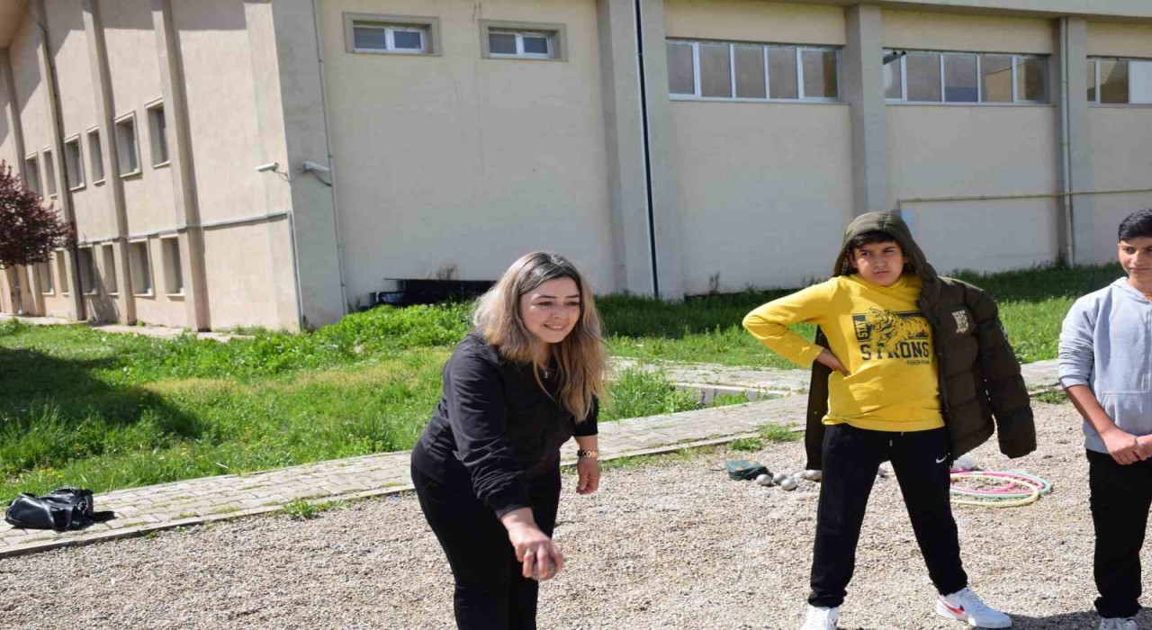Anneler Gününe Özel Bocce müsabakaları tamamlandı