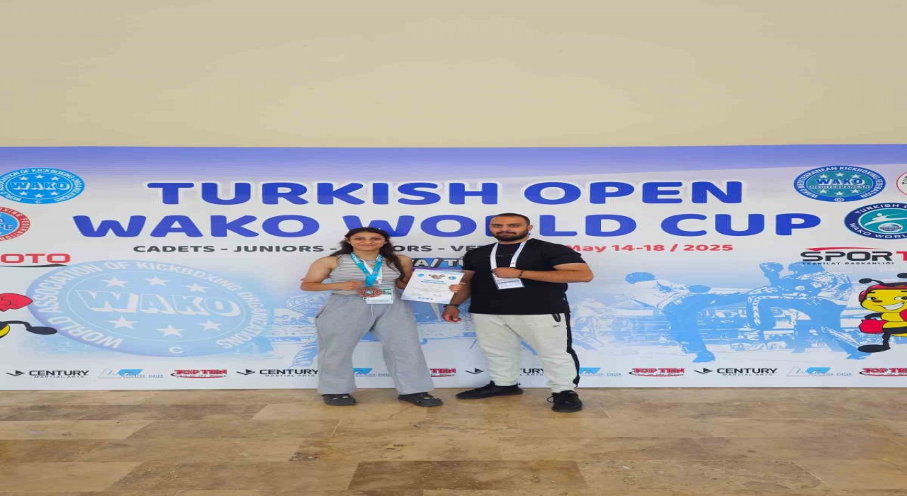 Antalyada Elazığlı sporcular madalyaları topladı