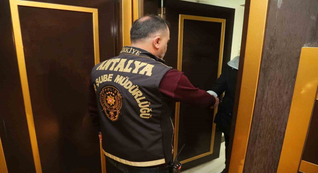 Antalyada günübirlik konaklama yerlerine denetim: 1 işletme ve 5 kişiye ceza