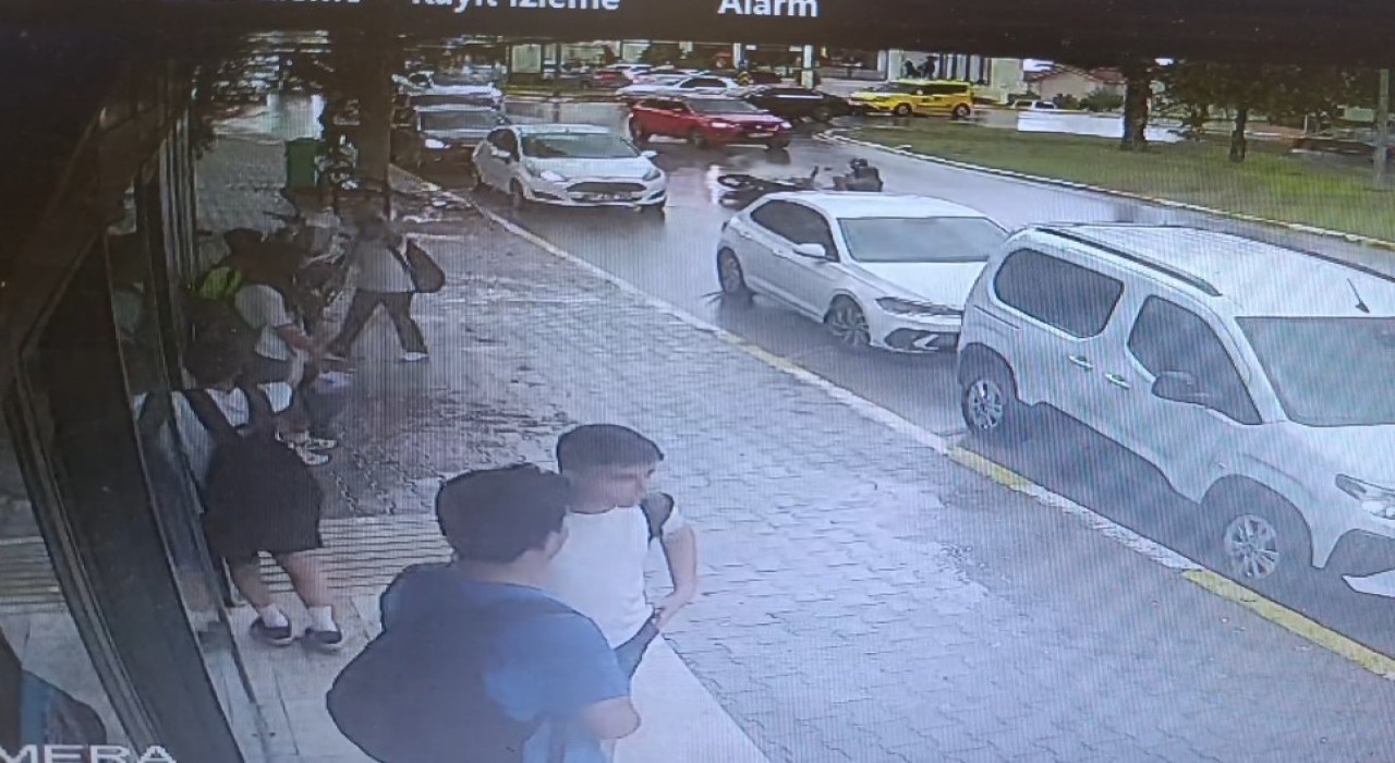 Antalyada kaza yapan motosiklet sürücüsü 73 promil alkollü çıktı, 24 bin 976 TL ceza kesildi