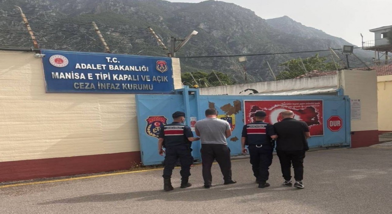 Aranan iki hükümlü Turgutluda yakalandı