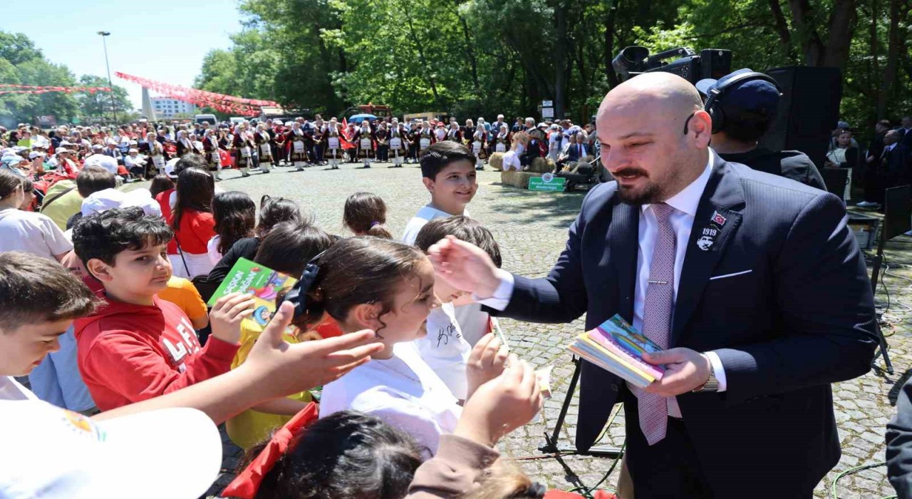 Atakum Belediyesinden 19 Mayıs kutlaması