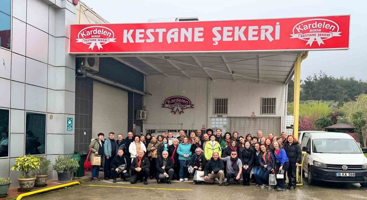 AÜTF 87lilerden Bursada anlamlı buluşma