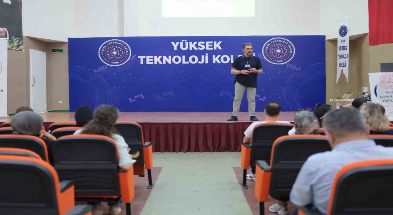 Aydında eğitimcilere ‘yapay zeka araçlarının kullanımı semineri