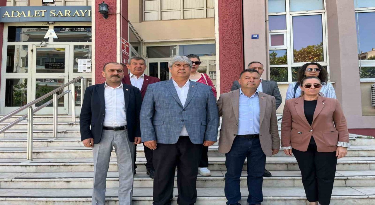 Aydında muhtarların mühür krizi mahkemeye taşındı