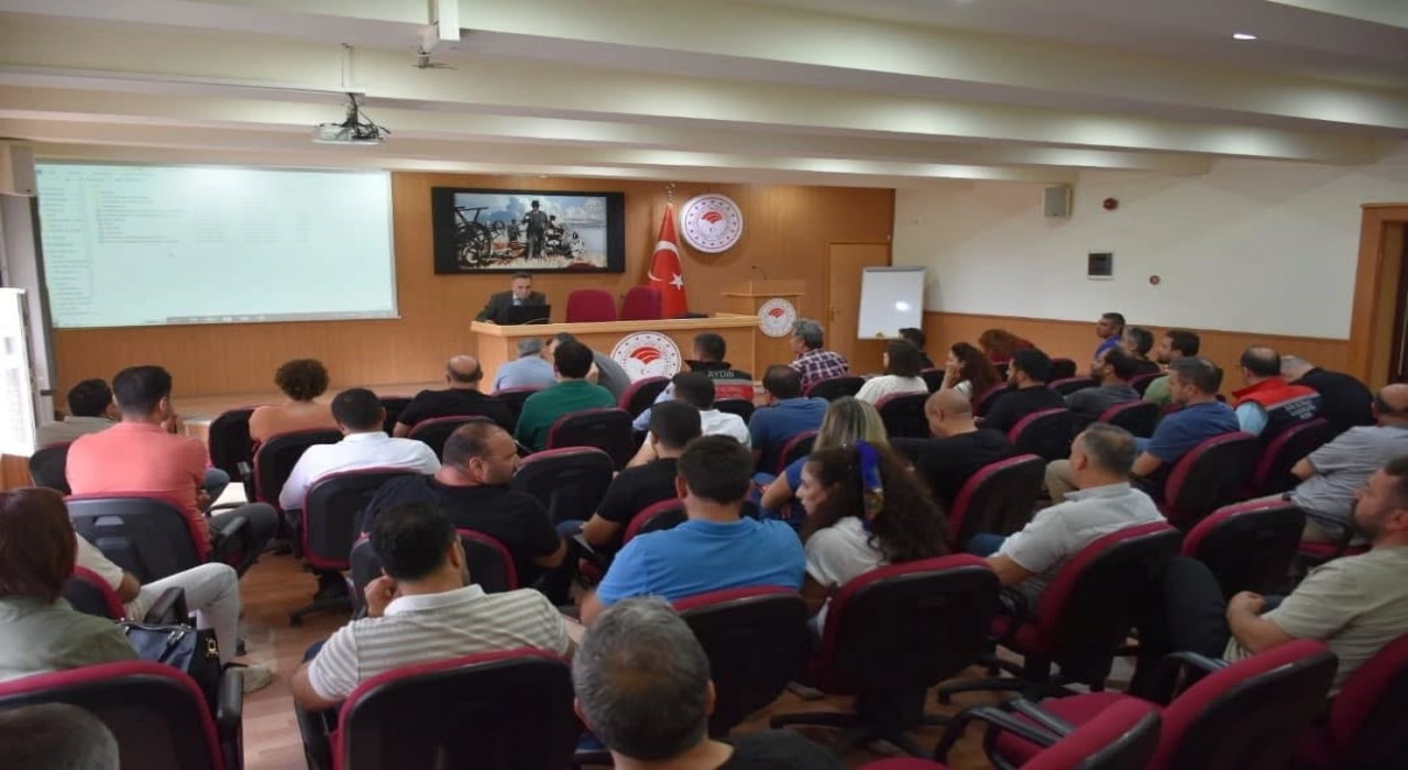 Aydında veterinerlere numune alma eğitimi verildi