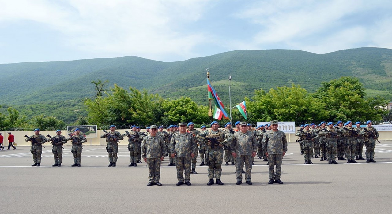 Azerbaycan ve İrandan ortak askeri tatbikat