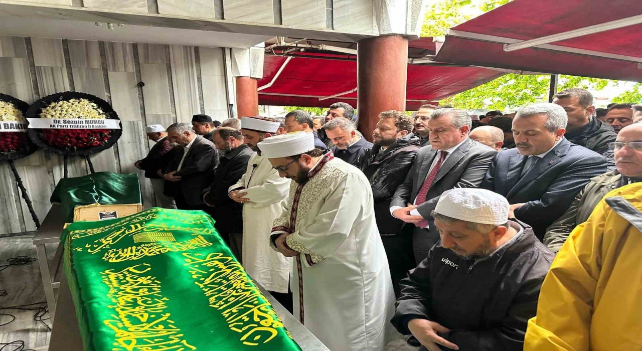 Bakan Bak, Rize Milletvekili Muhammed Avcının babasının cenazesine katıldı
