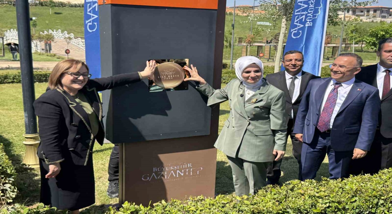Bakan Göktaştan Türkiyenin ilk hem erişilebilir hem de aile dostu ünvanını taşıyan parkına belge