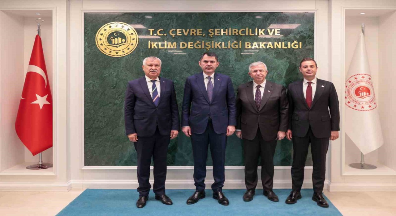 Bakan Kurum: Yerel yönetimlerimizle iş birliği içinde çalışmayı sürdüreceğiz