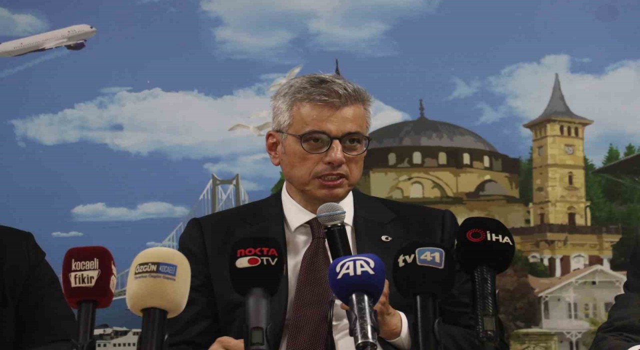 Bakan Memişoğlu: Sağlık hizmetini çok güzel sunuyoruz ama sağlıklı bir toplum muyuz diye sorgulamamız gerekir