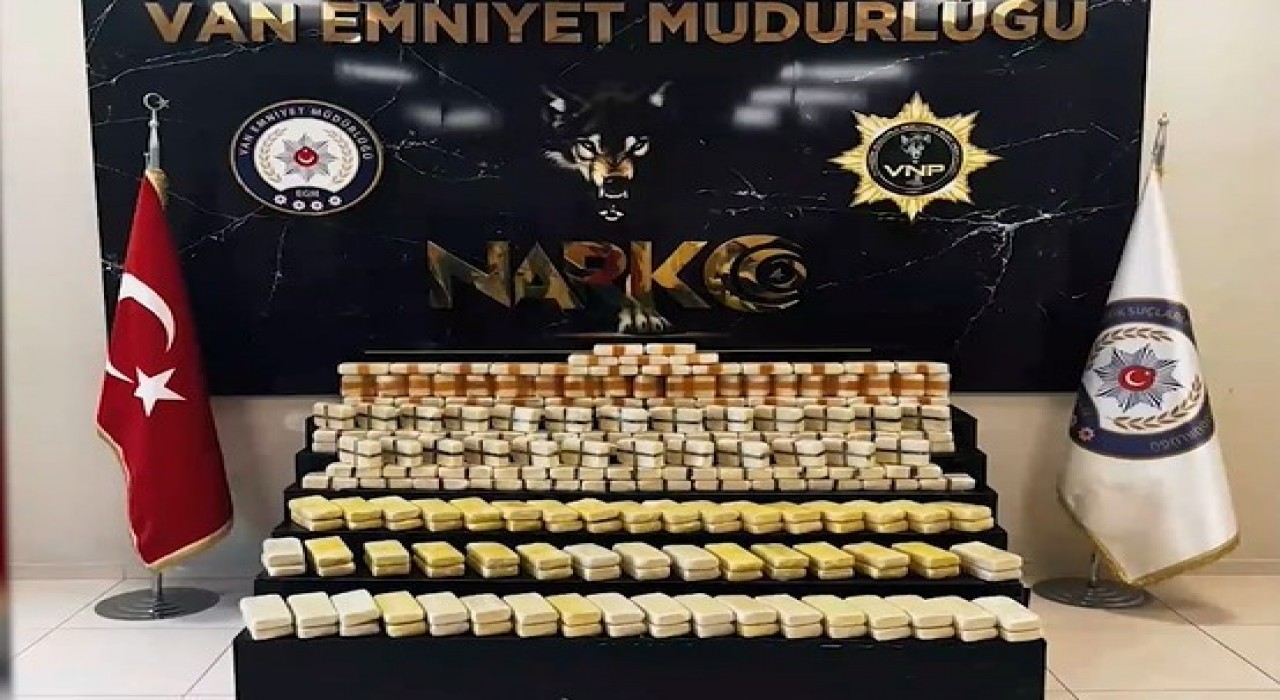 Bakan Yerlikaya: Van ve Şanlıurfada 311,5 kilogram uyuşturucu madde ele geçirdik