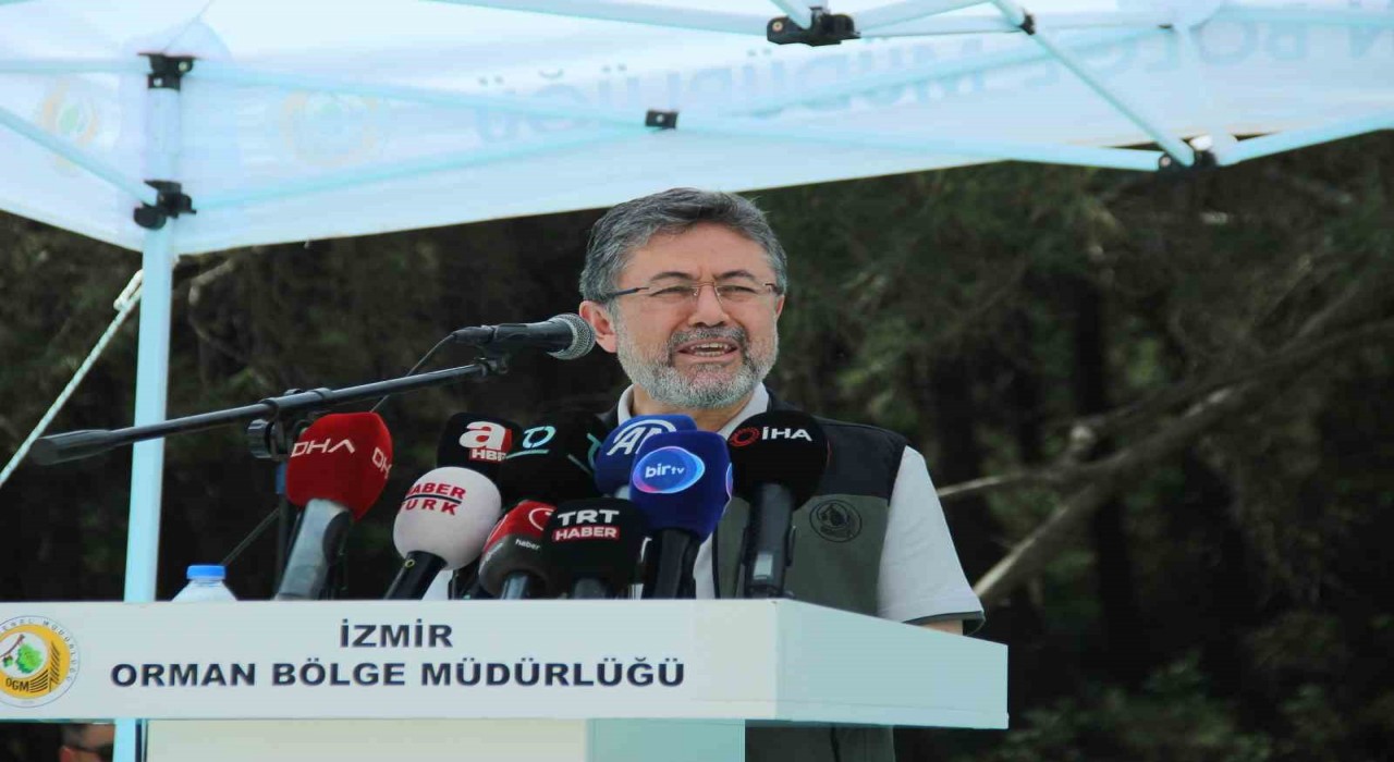 Bakan Yumaklı İzmirde konuştu: Yangın, çıkmak için sebep arıyor