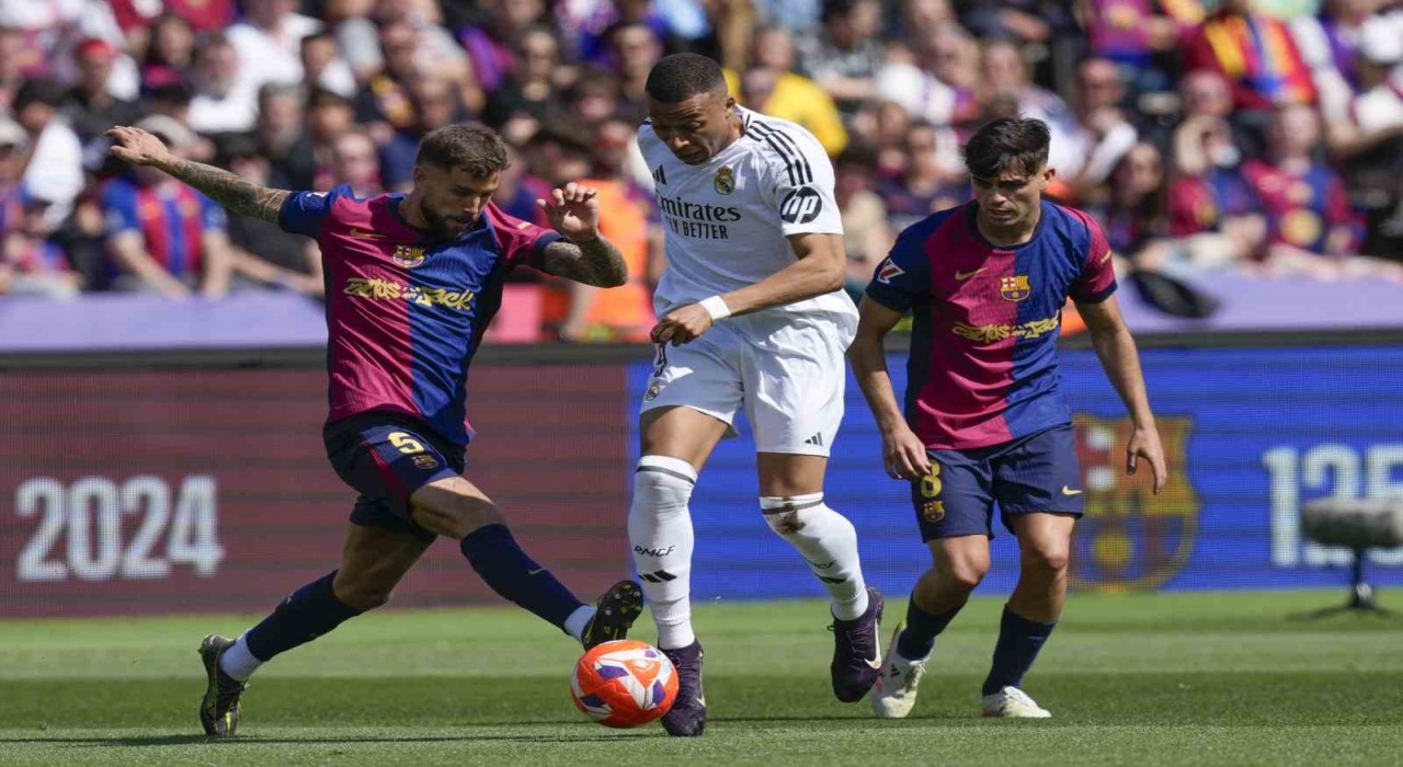 Barcelona, El Clasicoda kazandı, farkı 7ye çıkardı
