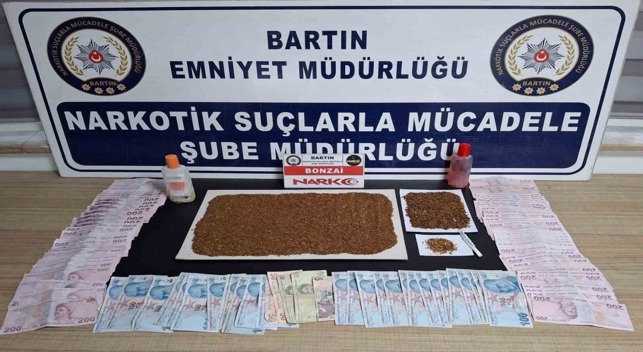 Bartında uyuşturucu tacirlerine operasyon: 4 tutuklama