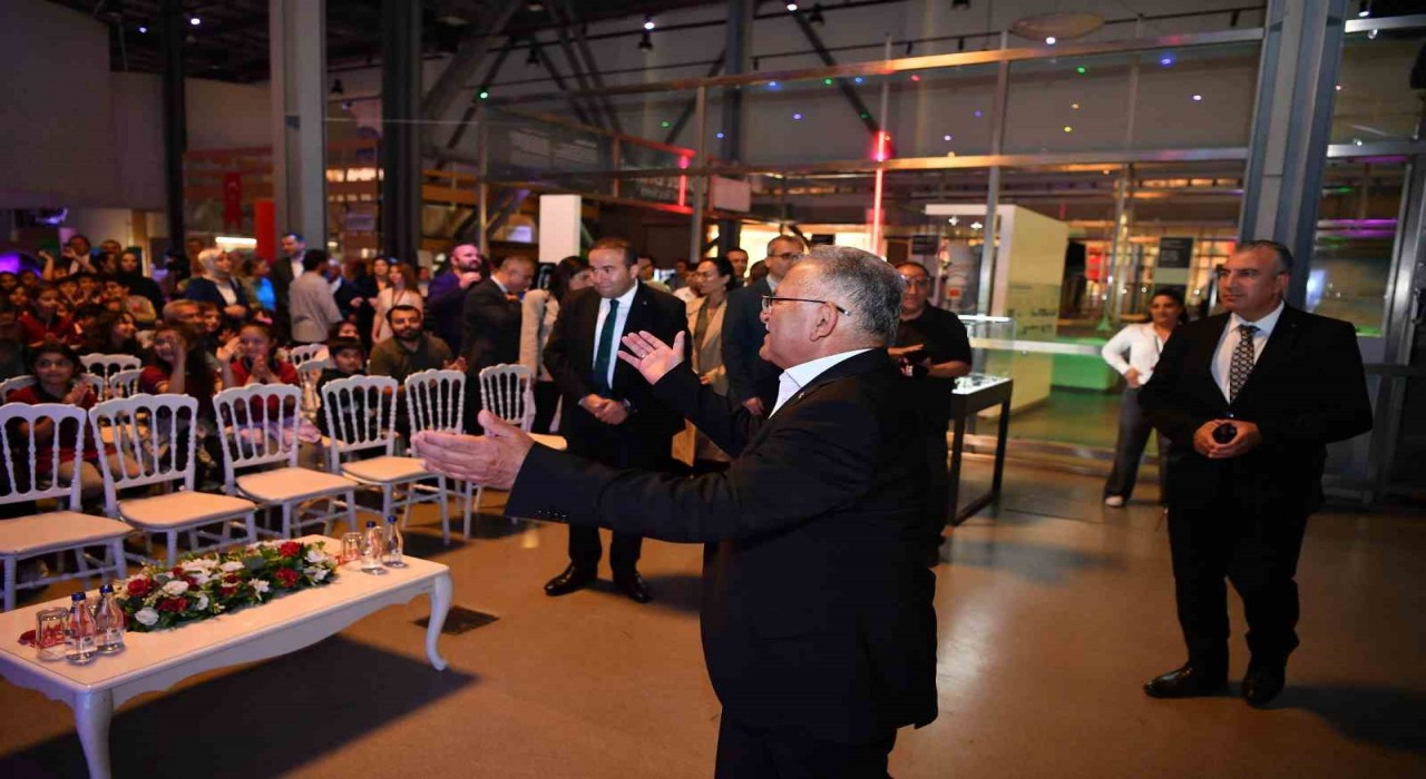 Başkan Büyükkılıçtan bilime ve tarihe iz bırakan açılış