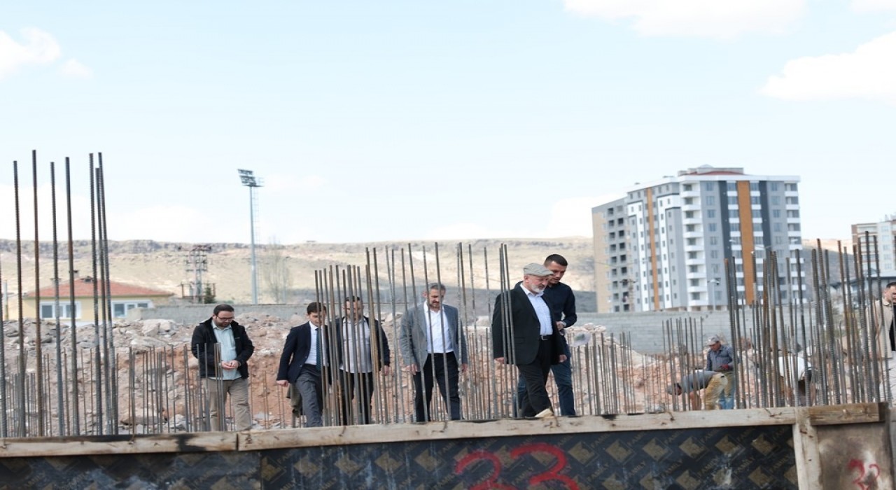 Başkan Çolakbayrakdar: Ertuğrulgazide de Kocasinana yakışır bir çevre kuruyoruz