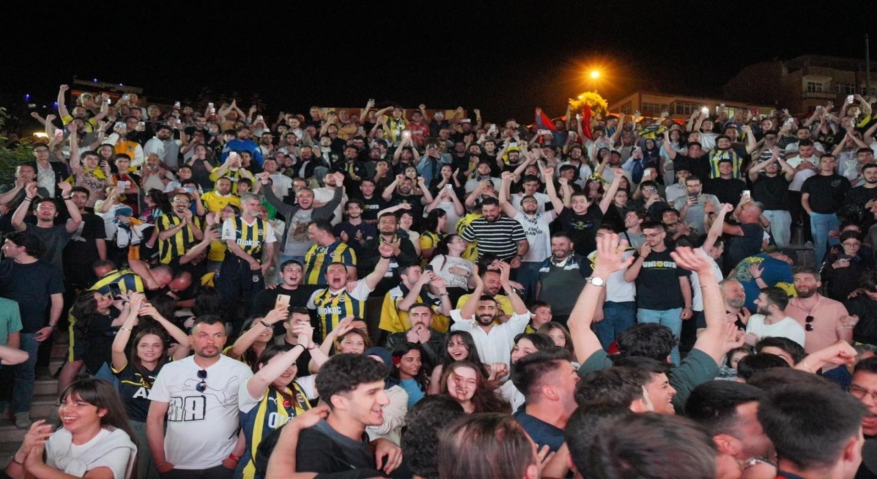 Başkan Subaşıdan EuroLeaguede şampiyon Fenerbahçeye tebrik