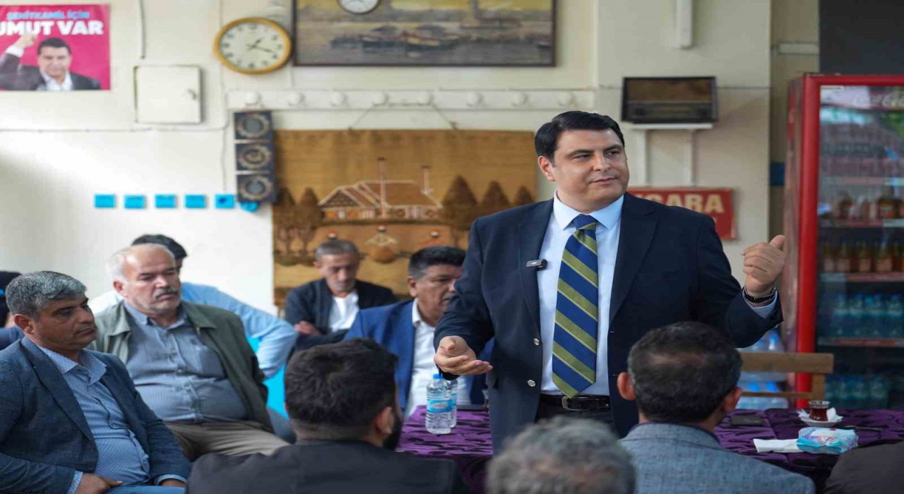 Başkan Yılmaz, Karşıyakada esnaf ve vatandaşlarla bir araya geldi