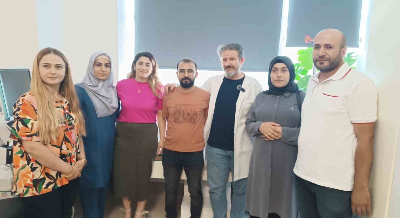 Batmanda anne karnındaki 8 aylık bebeğe başarılı kan nakli