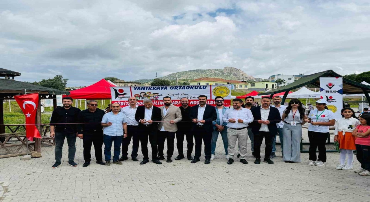 Batmanda öğrenciler bilim fuarında buluştu