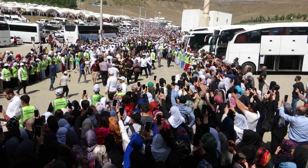 Batmanda Şeyh Halidi anma ve aş dökme etkinliği