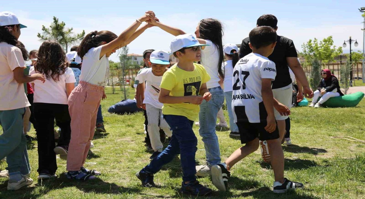 Battalgazi Belediyesinden aile yılına anlamlı dokunuş
