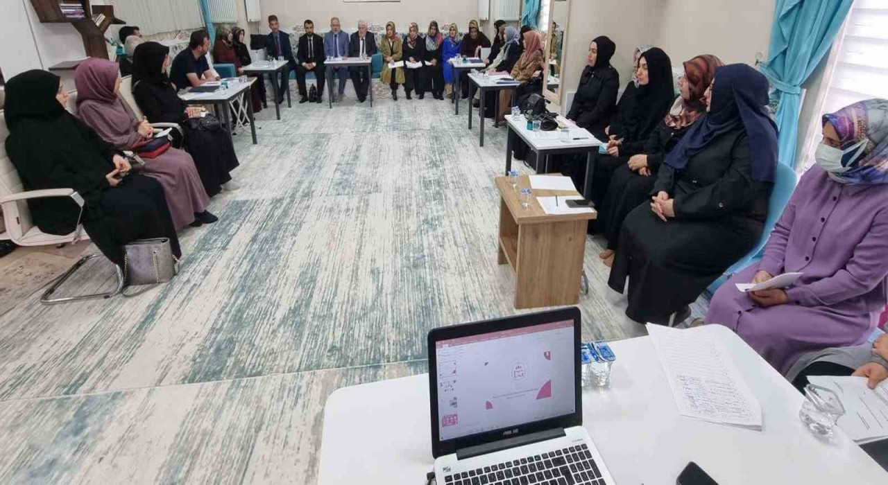 Bayburtta Yerinde Rehberlik programı düzenlendi