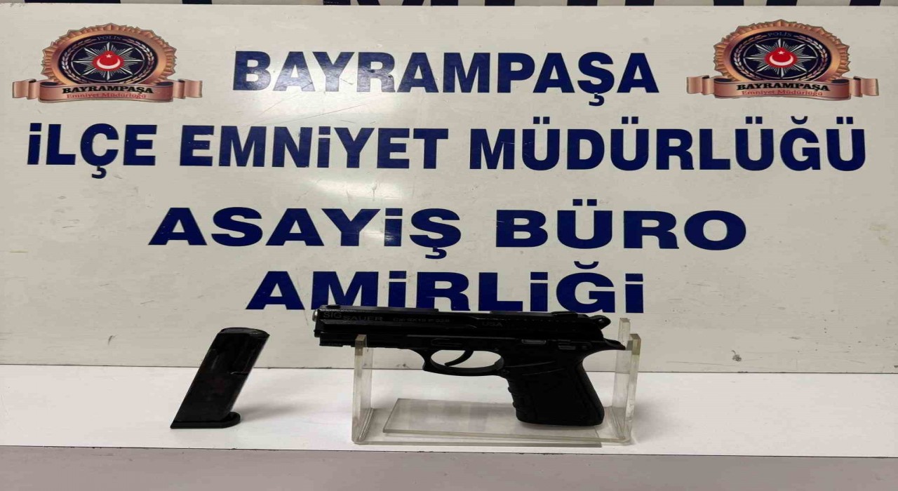 Bayrampaşada sosyal medyadan tanıştığı kadınları gasp eden zanlı kamerada