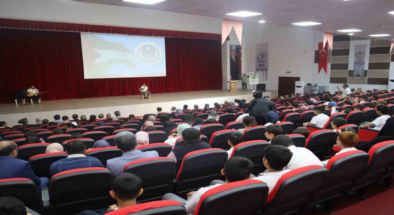 Besni İmam Hatip Ortaokulundan Kudüs temalı şiir dinletisi